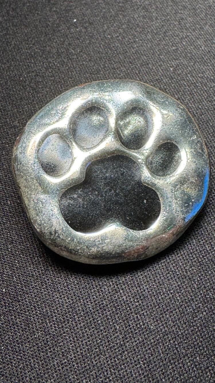 Silver Plated Cat Paw Black Enamel Inlay Brooch